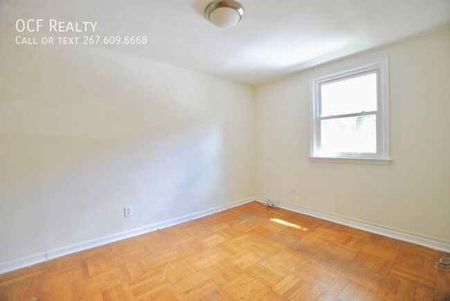 Building Photo - 1745 Lombard St