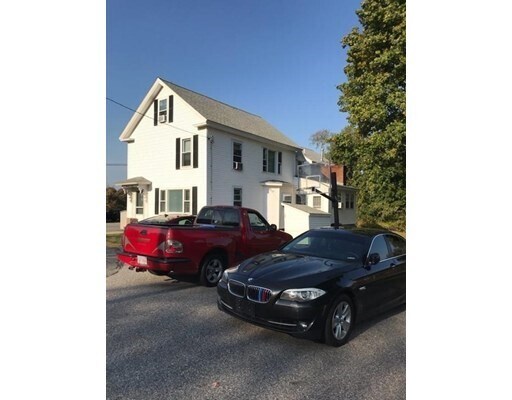 Primary Photo - 190 Boston Rd