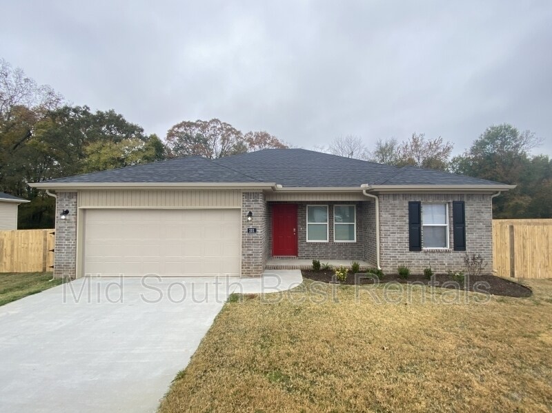 Primary Photo - 201 Sparrow Rd