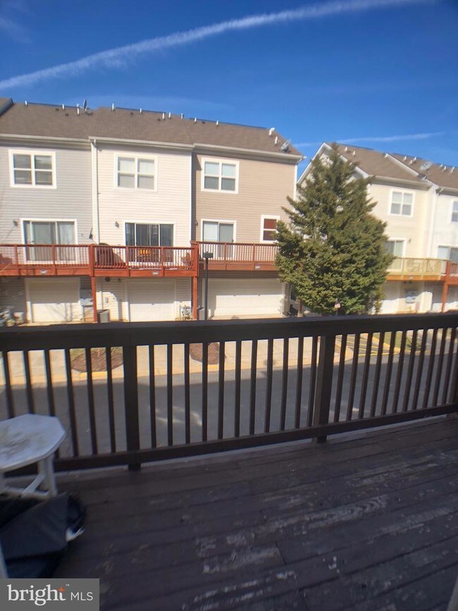 Building Photo - 21854 Goodwood Terrace