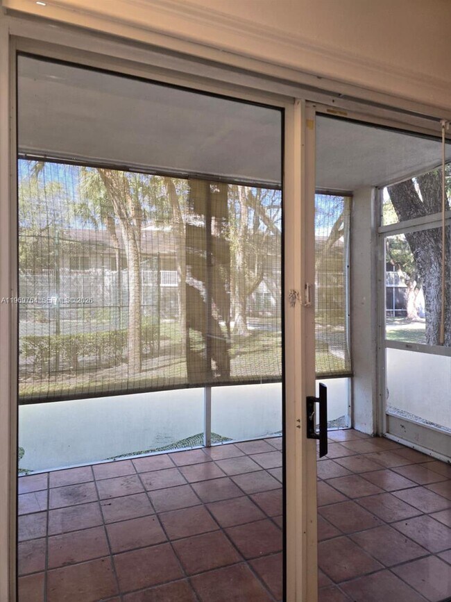 Foto del edificio - 9501 SW 138th Pl