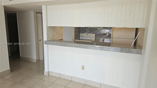 Foto del edificio - 8000 SW 149th Ave