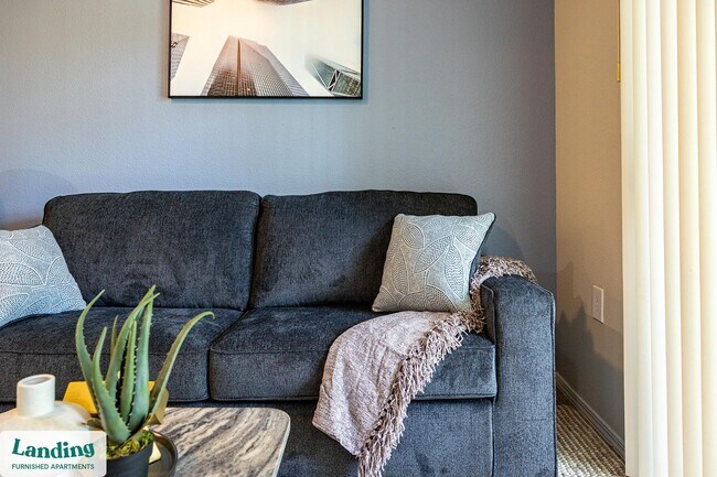 Foto del edificio - 1799 FM 528 Rd