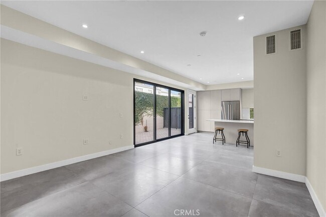 Foto del edificio - 1343 1/2 Seward Street Unit