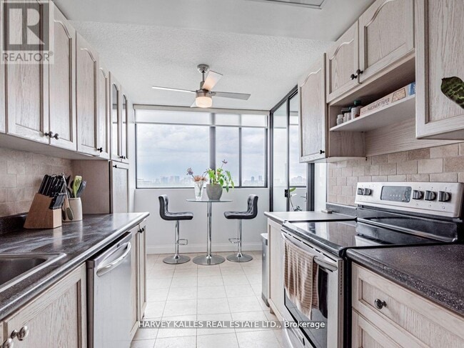 Photo du bâtiment - 133 Torresdale Ave