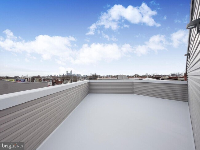 Foto del edificio - 3017 Ridge Ave