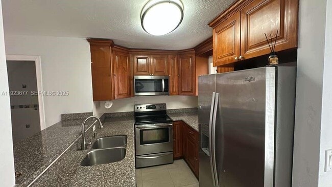 Foto del edificio - 12065 SW 18th St