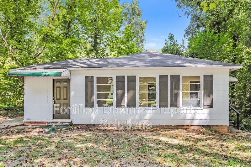 Photo - 3680 Yale Ave