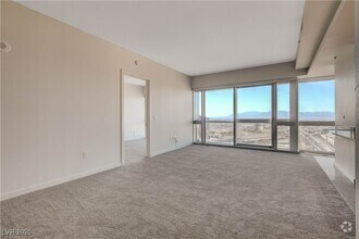 Building Photo - 4471 Dean Martin Dr