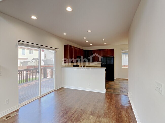 Foto del edificio - 14387 E 101st Ave