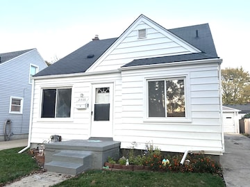 Building Photo - 21536 Panama St