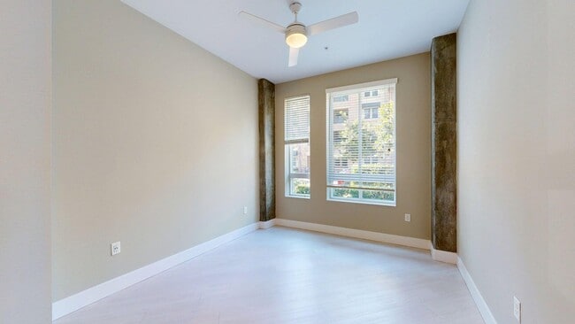 Interior Photo - Griffis Platinum Triangle