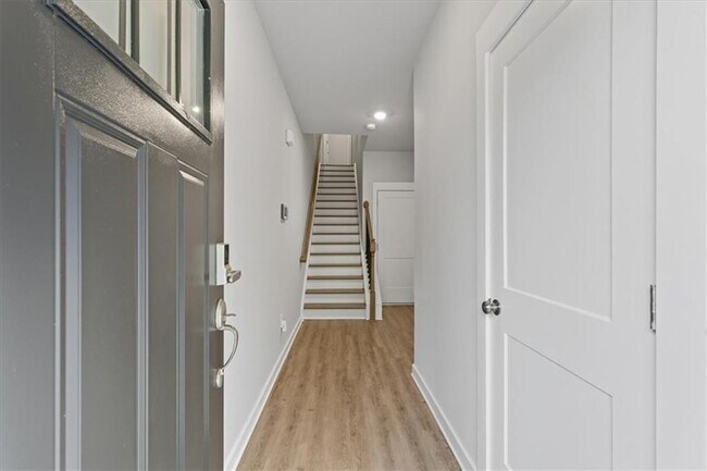 Foto del edificio - 2030 Main St NW