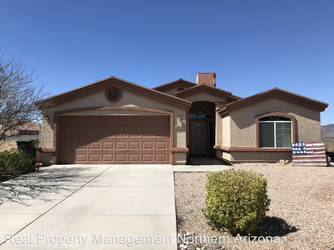 3 br, 2 bath House 3417 N. Apache St. House Rental in Kingman, AZ