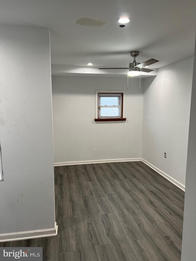Foto del edificio - 2138 N Percy St