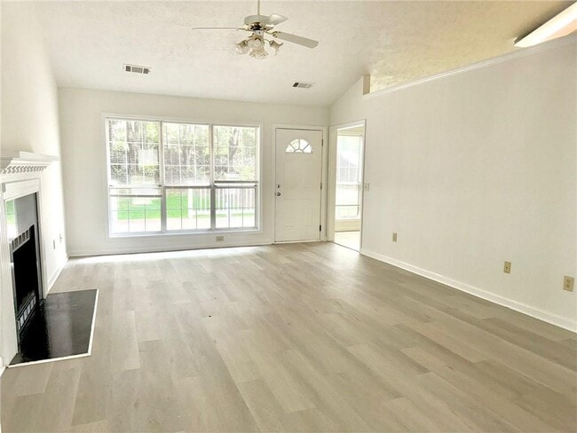 Building Photo - 1155 Avalon Dr