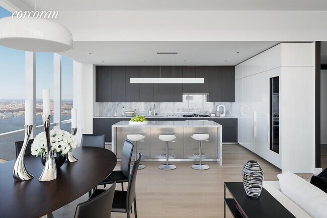 Building Photo - 15 Hudson Yards