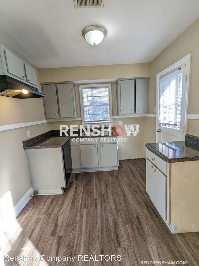 Building Photo - 2 br, 1 bath House - 1928 Brandon Cir