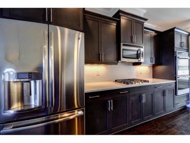 Building Photo - 1295 Linden Ct
