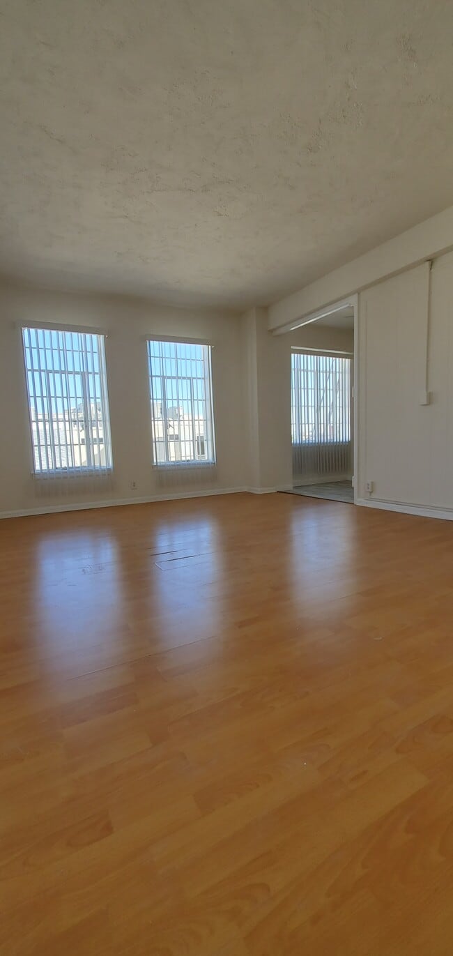 Building Photo - Wilshire Mediterranean Apartments