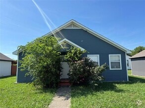 Building Photo - 817 Kingdom Cir