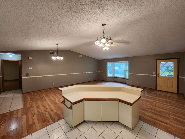 Building Photo - Nice 3/2 home in Florida Shores