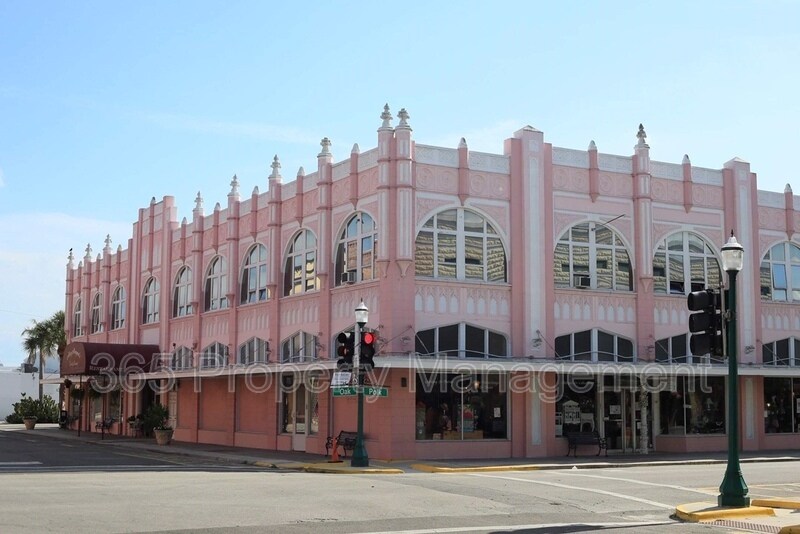 101 W Oak St, Arcadia, FL 34266 Condo for Rent in Arcadia, FL