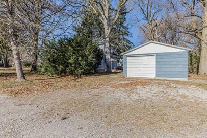 Building Photo - 112 Brady Ln