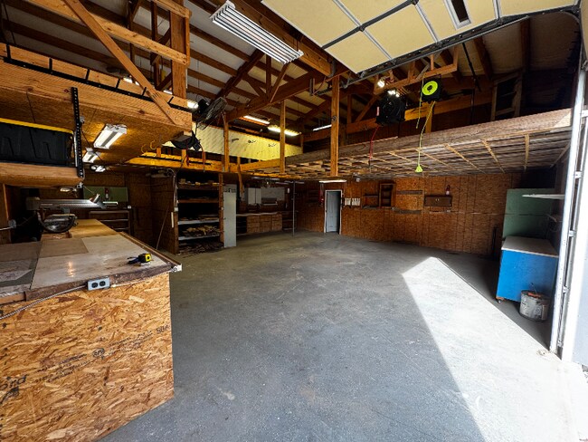 Foto del edificio - 791 Canterbury St