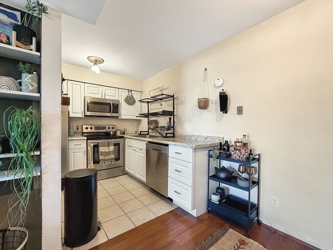 Photo - 5300 E Cherry Creek South Dr Apartment