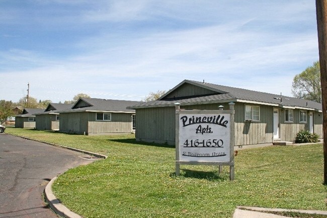 Building Photo - Prineville Apartments