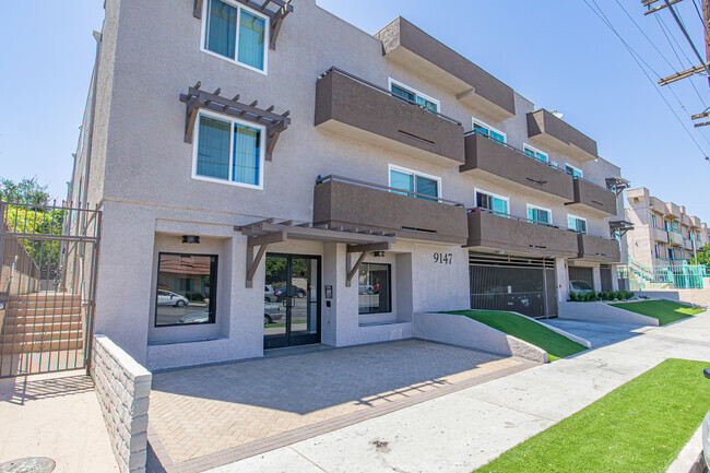 Building Photo - Van Nuys Apartments