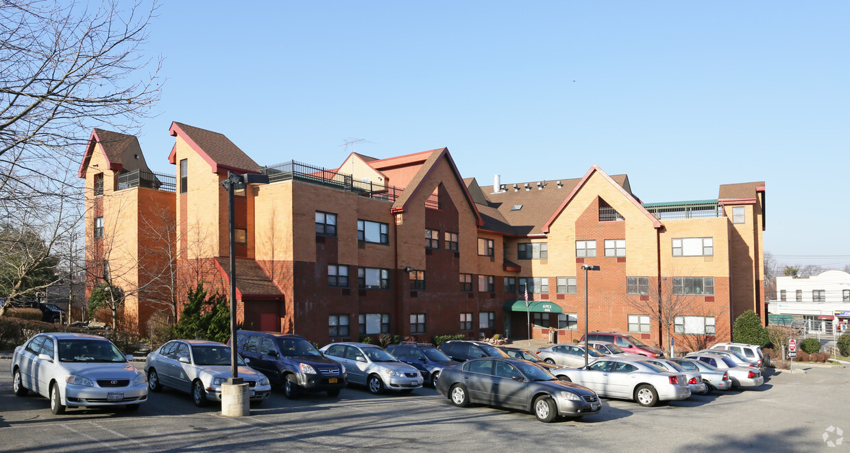 Primary Photo - Apex Senior Housing