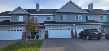 Building Photo - 5778 Spirit Hills Rd