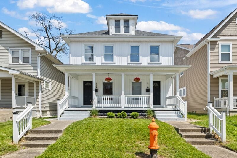 Primary Photo - 1310 Mt. Vernon Avenue
