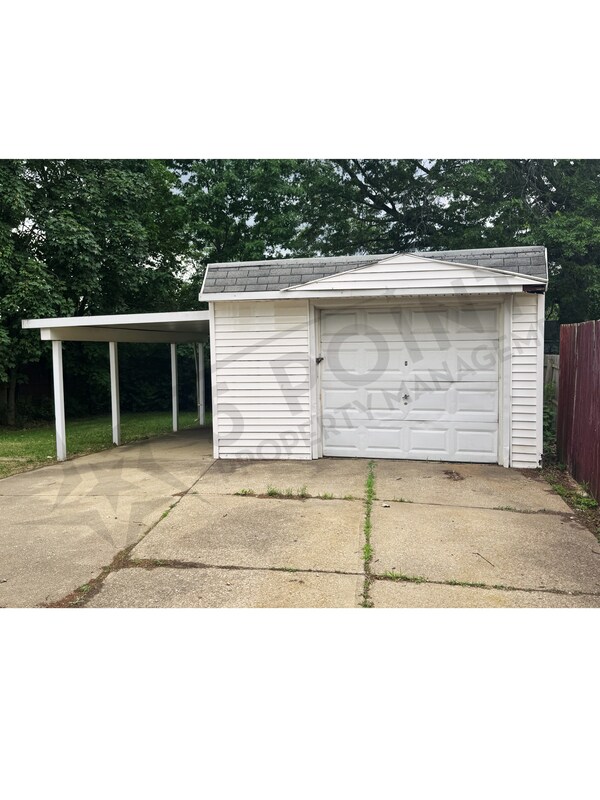 Foto del edificio - 4404 E 175th St