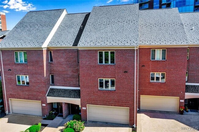 Foto del edificio - 11 Ojibwa Cir