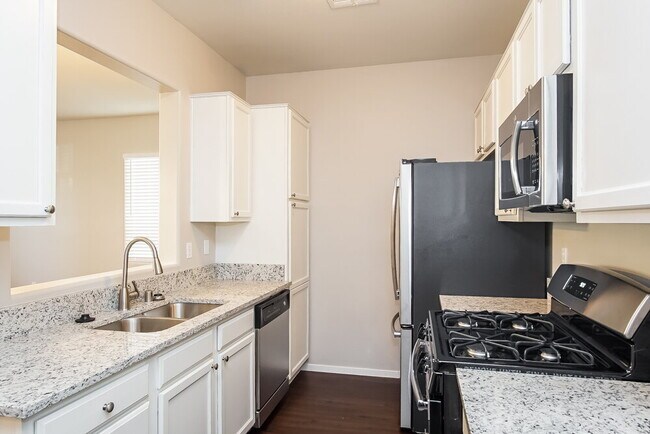 Foto del edificio - 245 Vertigo Tulip Ct