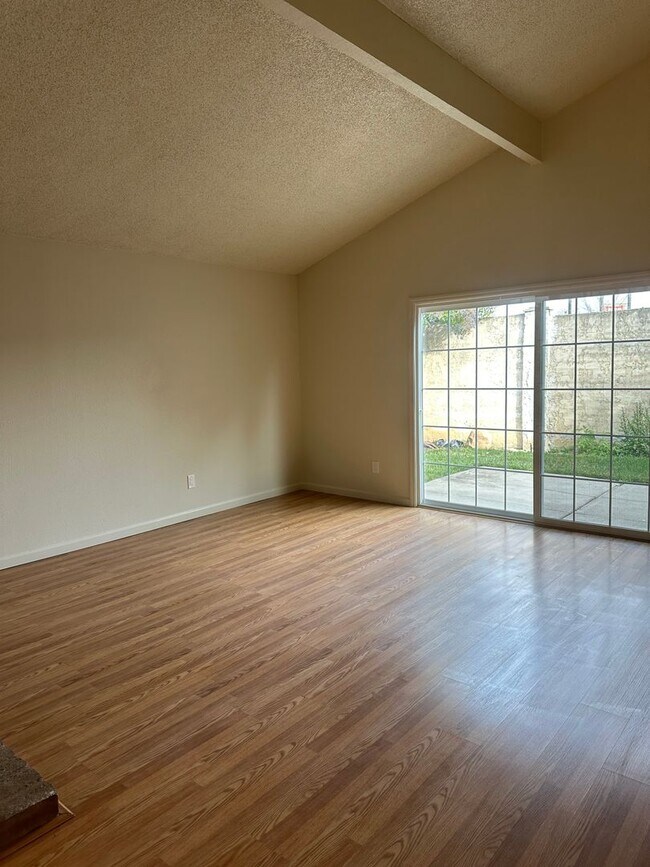 Foto del edificio - Woodcreek Cutie! 2bedroom 2bathroom