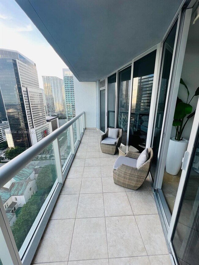 Foto del edificio - 495 Brickell Ave