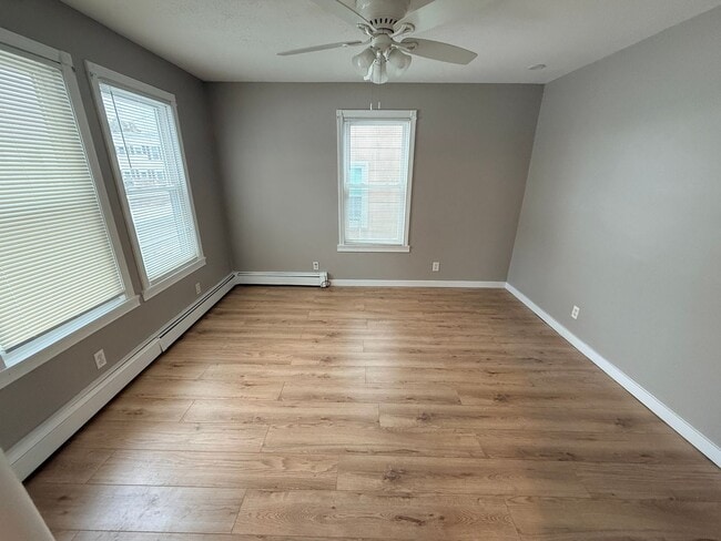 Photo - 100 Green St Apartment