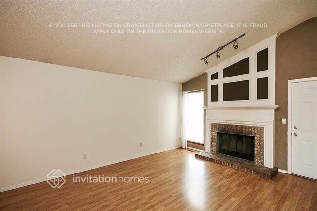 Foto del edificio - 4742 Malaya St