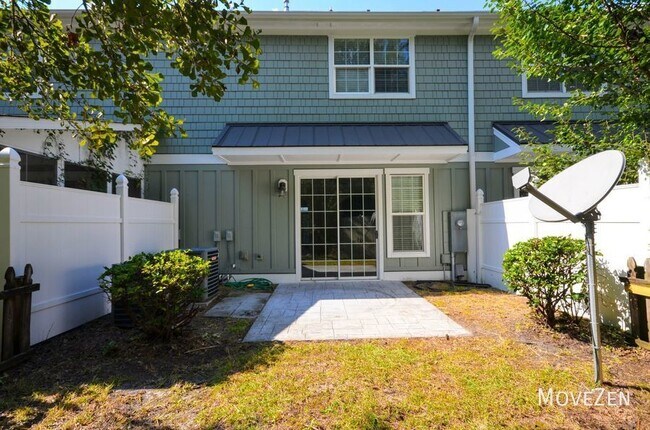 Foto del edificio - 4814 Sebastian Ln