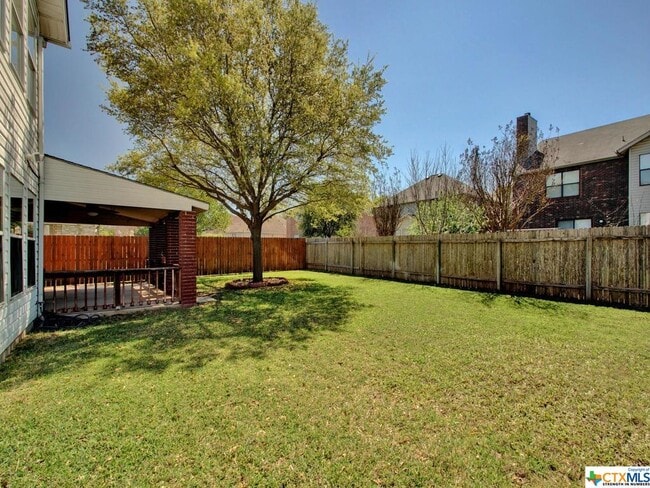 Building Photo - 1101 Stillwell Ridge