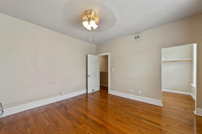 Foto del edificio - 4068 Shaw Blvd