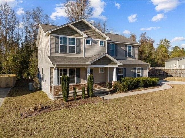 Building Photo - 154 Rosslyn Chapel Ln