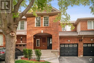 Building Photo - 2406 Baintree Crescent
