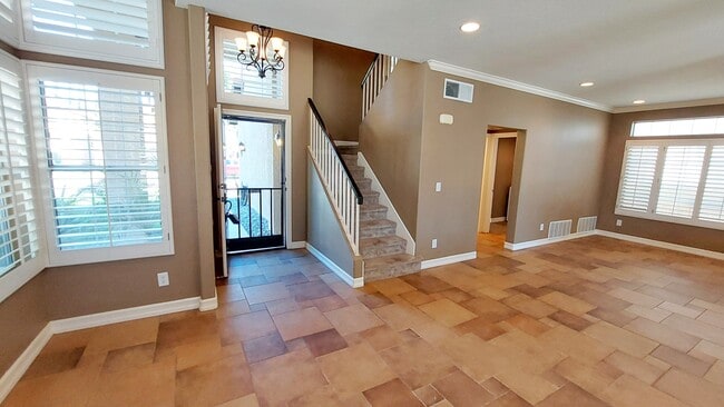 Building Photo - 1569 Avenida Guillermo