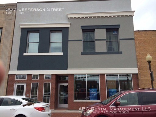 Primary Photo - View of the 400 block!