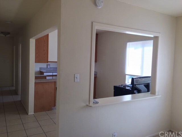 Foto del edificio - 638 Dewey Ave